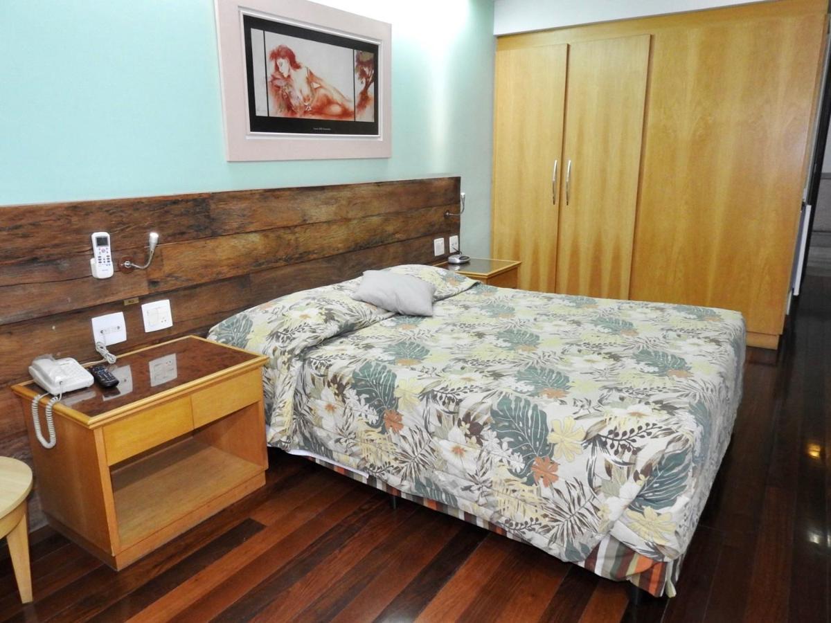 Constantino Hotel E Eventos جويز دي فورا المظهر الخارجي الصورة A bedroom
