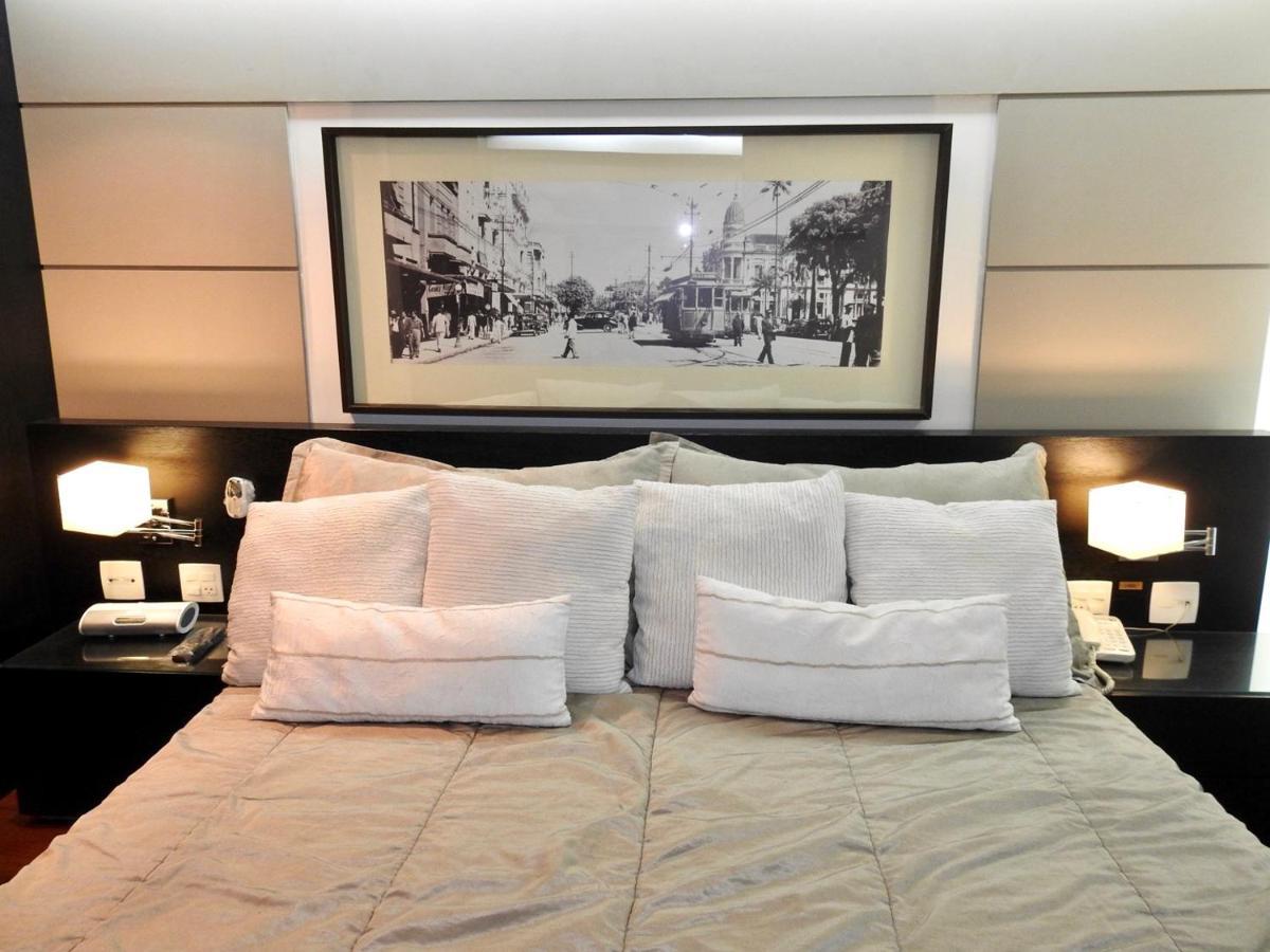 Constantino Hotel E Eventos جويز دي فورا المظهر الخارجي الصورة A bedroom in the hotel
