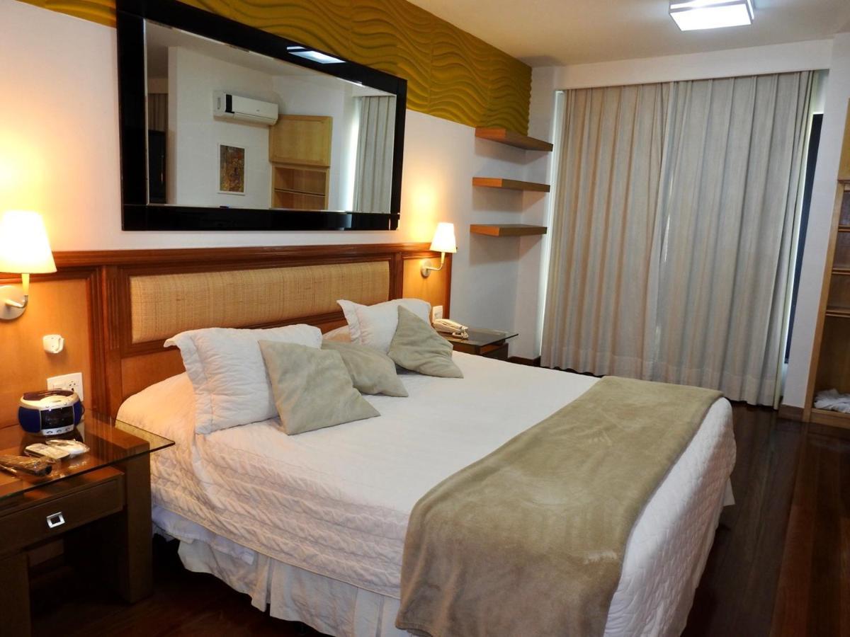Constantino Hotel E Eventos جويز دي فورا المظهر الخارجي الصورة A bedroom