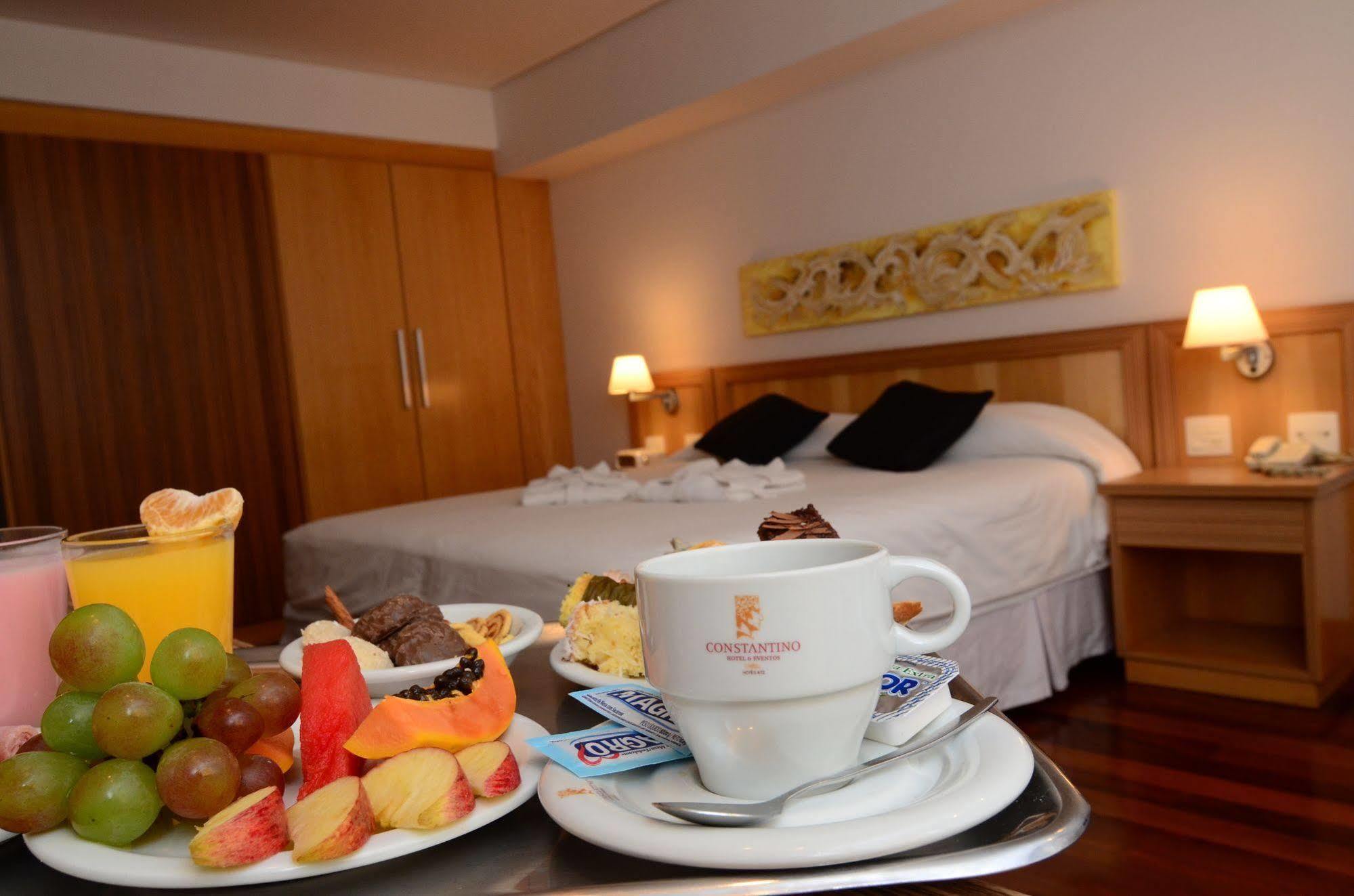 Constantino Hotel E Eventos جويز دي فورا المظهر الخارجي الصورة